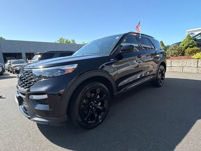 Used 2023 Black Ford ST-Line image 3