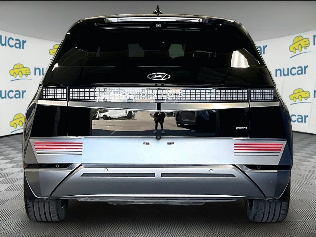 Used 2024 Black Hyundai Limited image 5