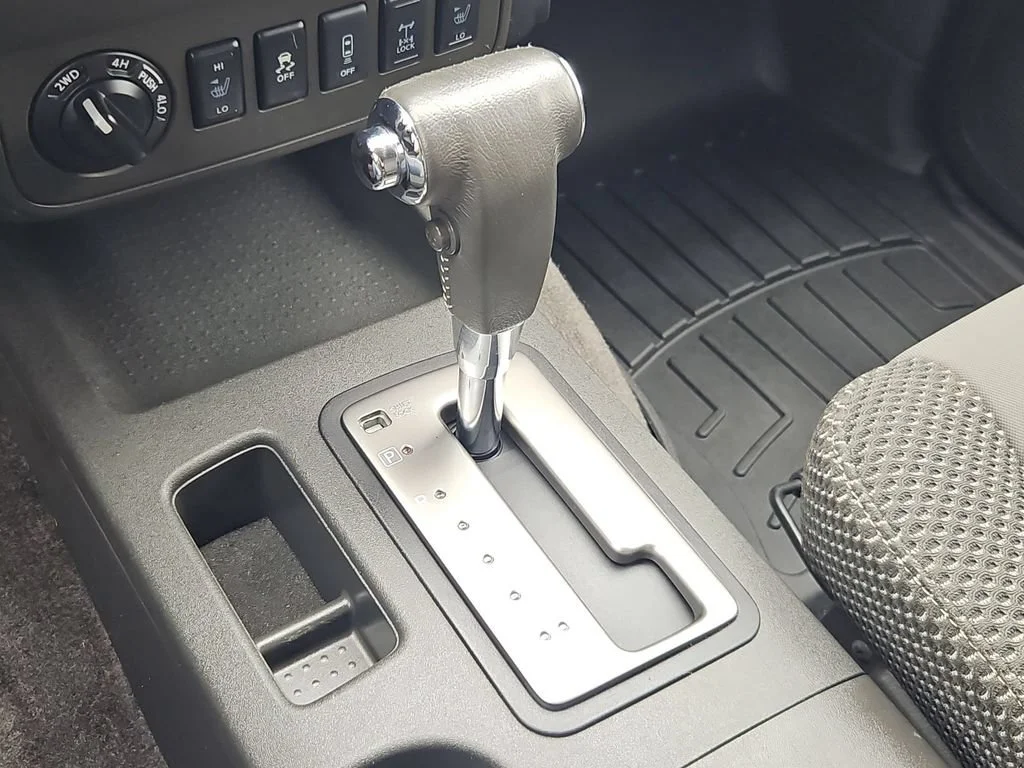 Used 2018 Gray Nissan PRO-4X image 20
