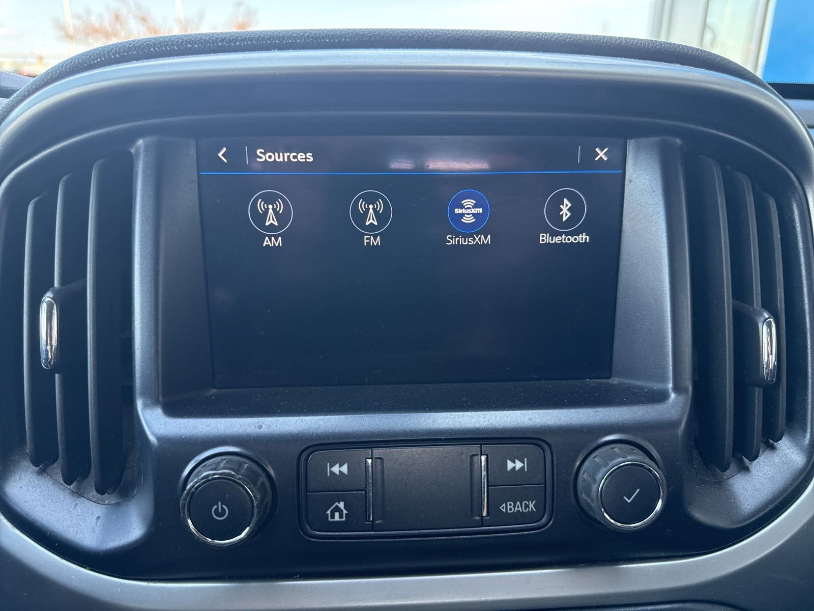 Used 2022 Black Chevrolet ZR2 image 23