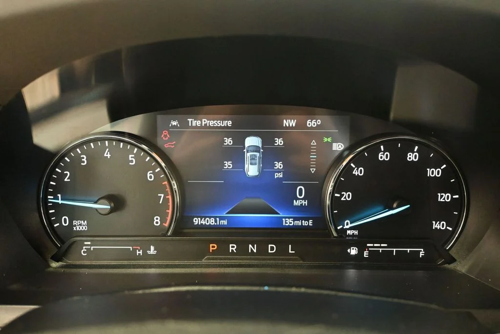 Used 2022 Black Ford XLT image 30