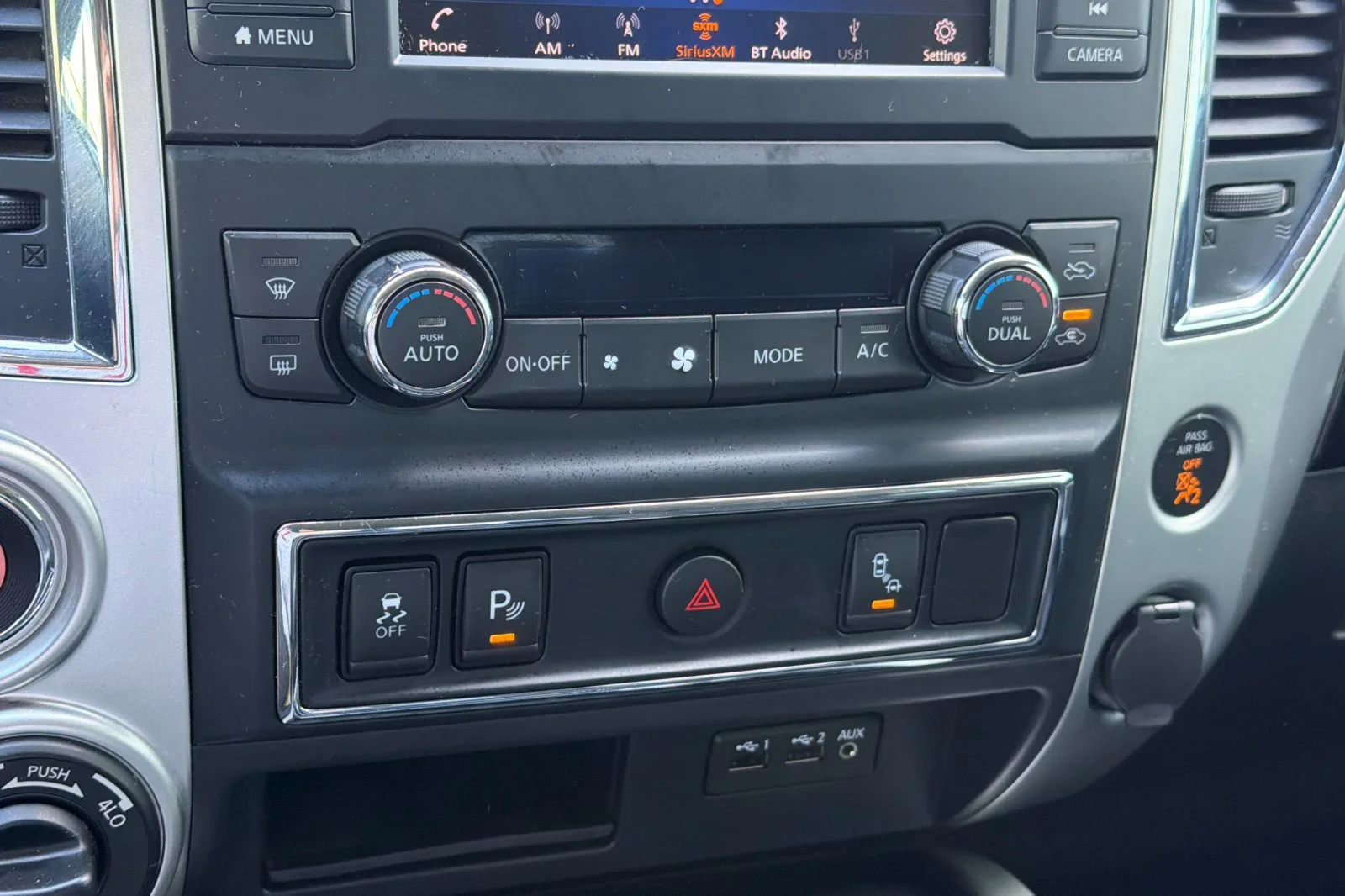 Used 2019 Glacier White Nissan SV image 19