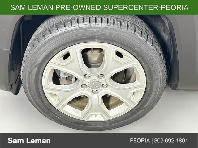 Used 2016 Blue Jeep Limited image 28