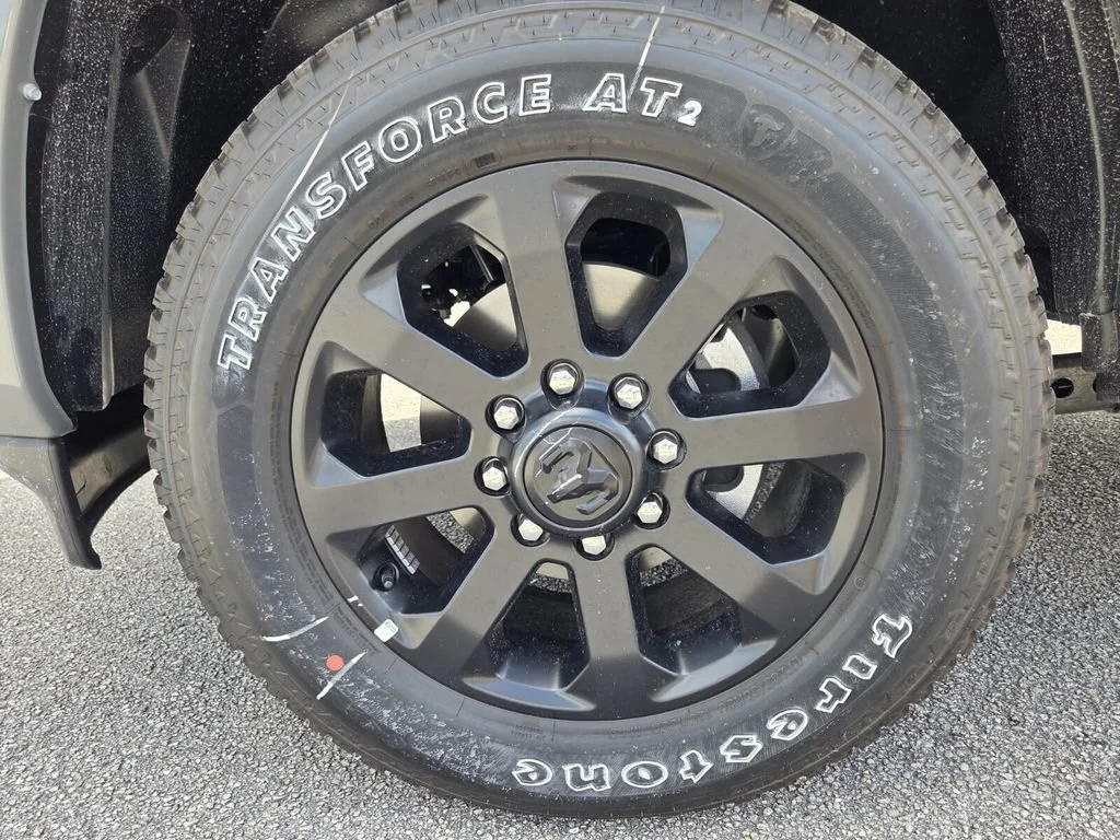 New 2026 Ceramic Gray Clear-Coat Exterior Paint RAM Laramie image 7