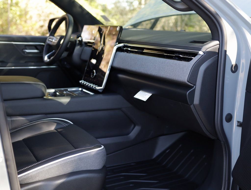 2026 GMC Sierra EV Elevation - Photo 35