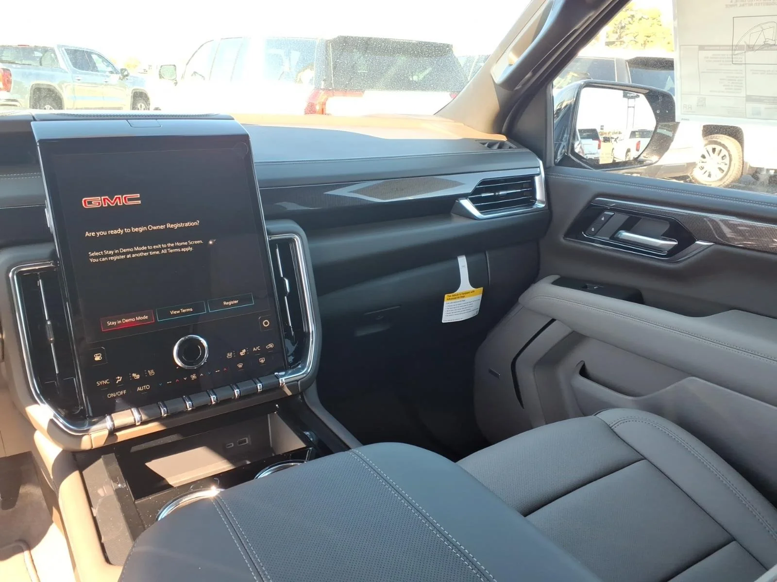 2027 GMC Yukon XL Elevation - Photo 10