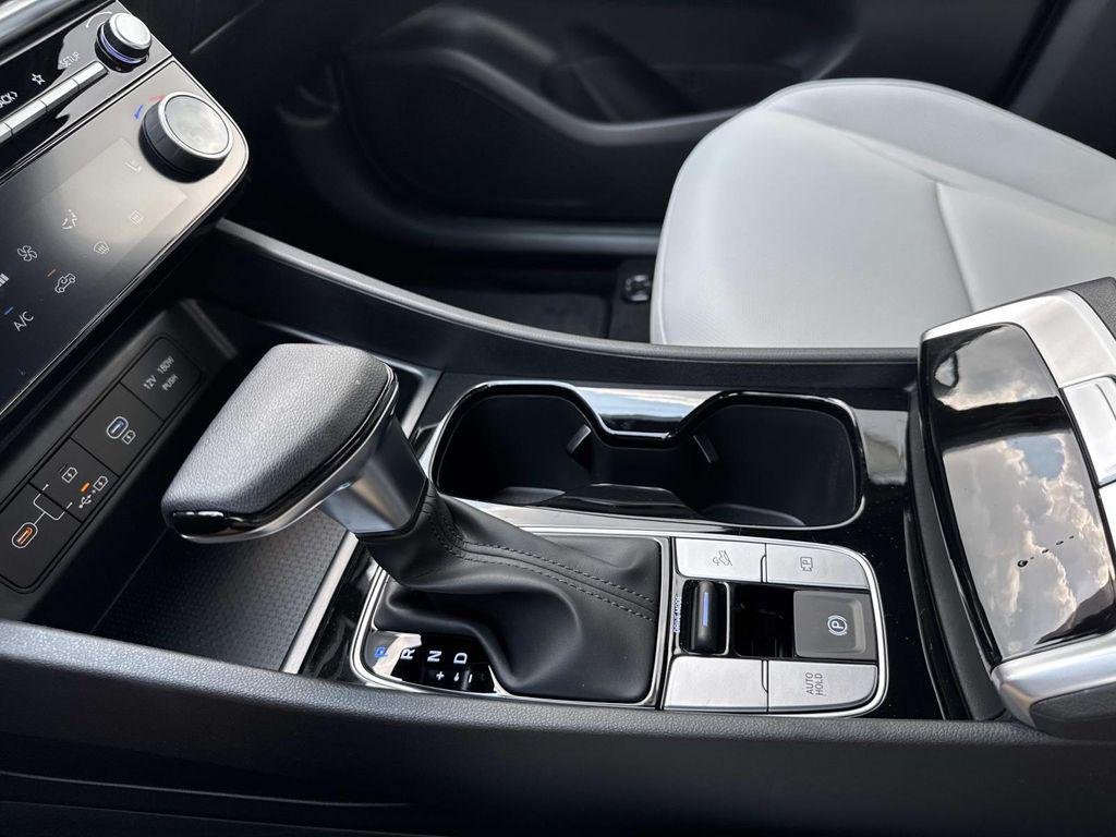 2026 Hyundai Santa Cruz SEL - Photo 12