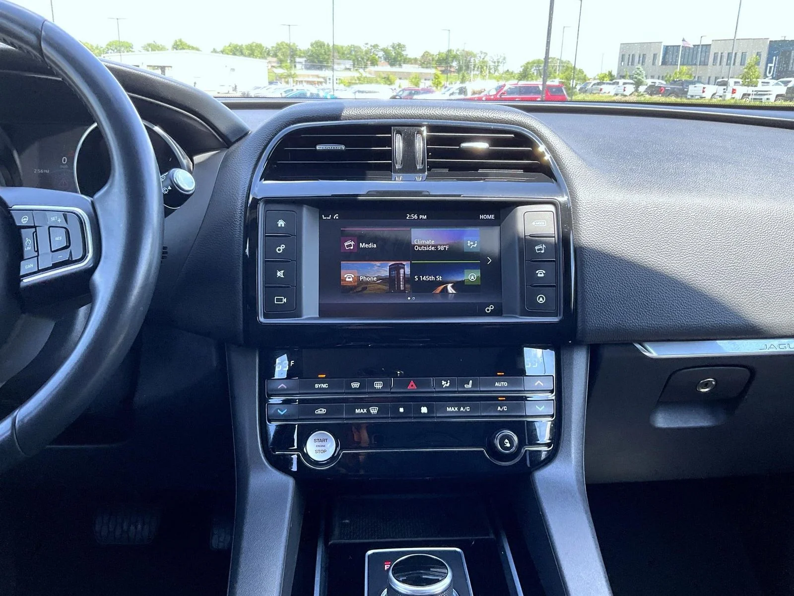 Used 2018 Black Jaguar 20d Premium image 13