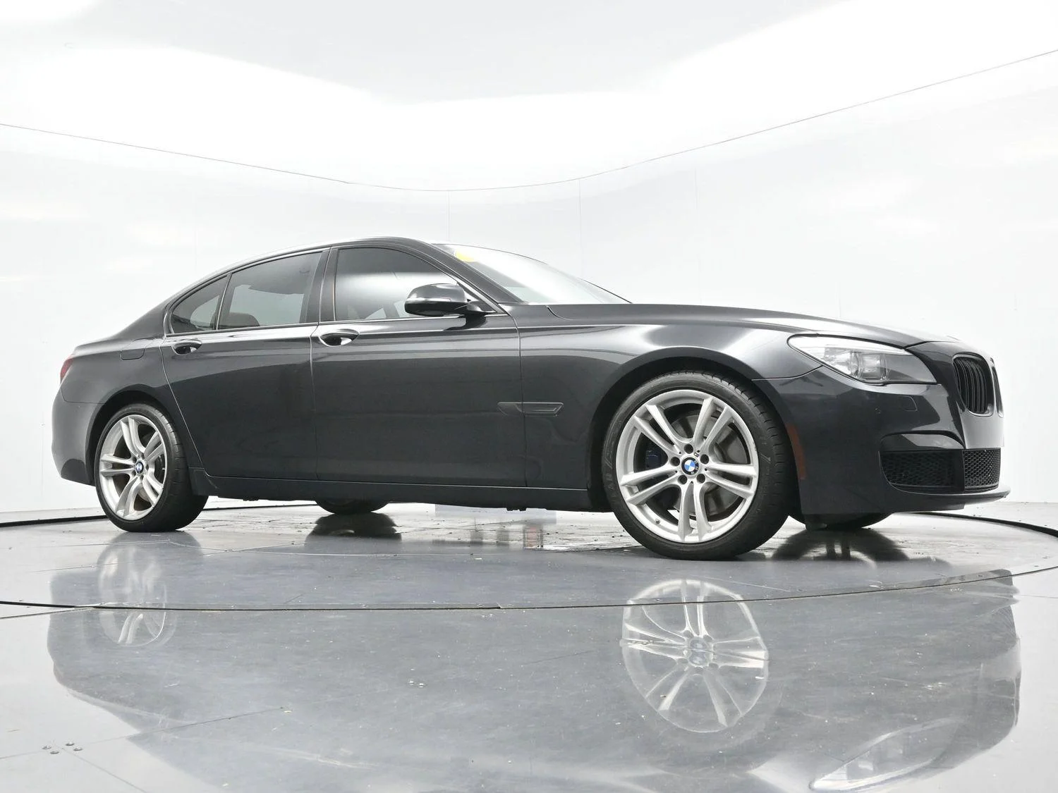Used 2013 Dark Graphite Metallic Ii BMW 750i image 47