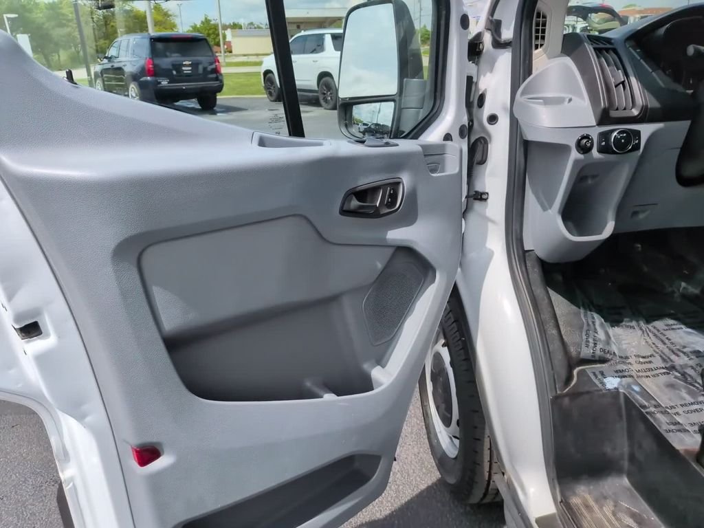 Used 2017 White Ford Base image 19