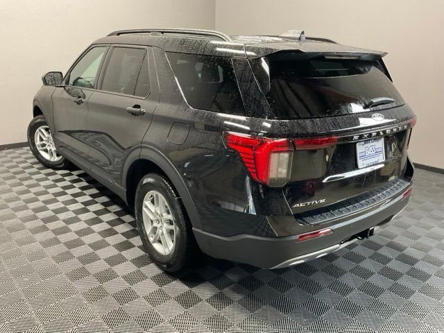New 2027 Agate Black Metallic Ford Active image 9