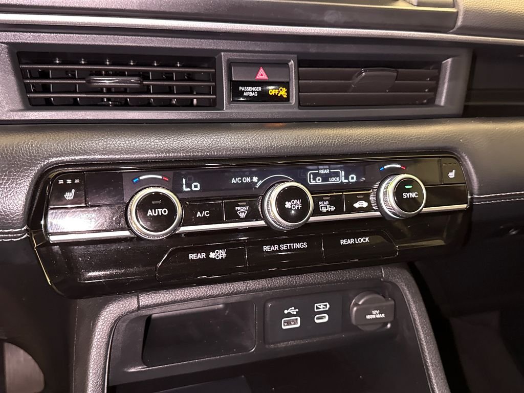 2025 Honda Pilot EX-L - Photo 26