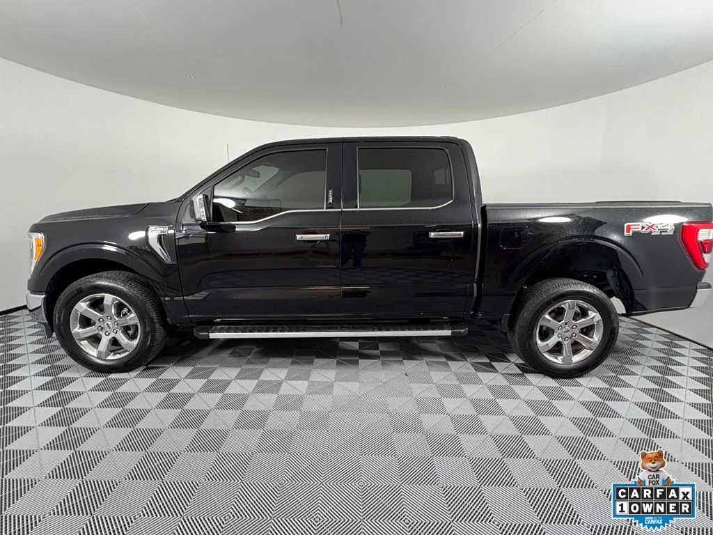 Used 2022 Black Ford Lariat image 12