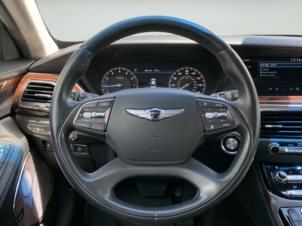 Used 2019 Casablanca White Genesis 3.3T Premium image 21