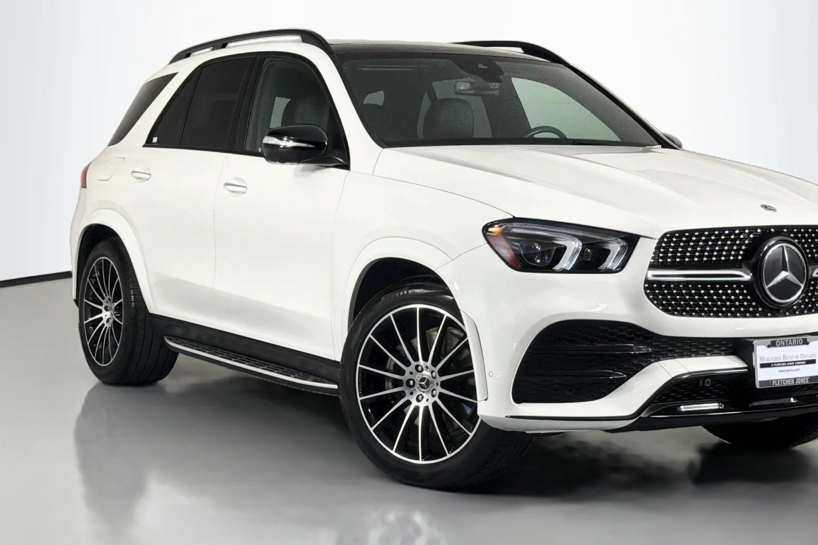 Certified Used 2023 Polar White Mercedes-Benz 450 image 15