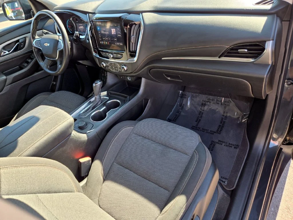 Used 2020 Gray Chevrolet LT image 20