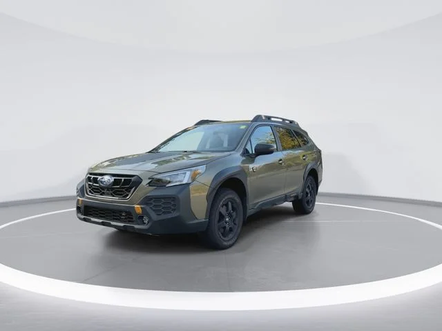 Used 2025 Green Subaru Wilderness image 3