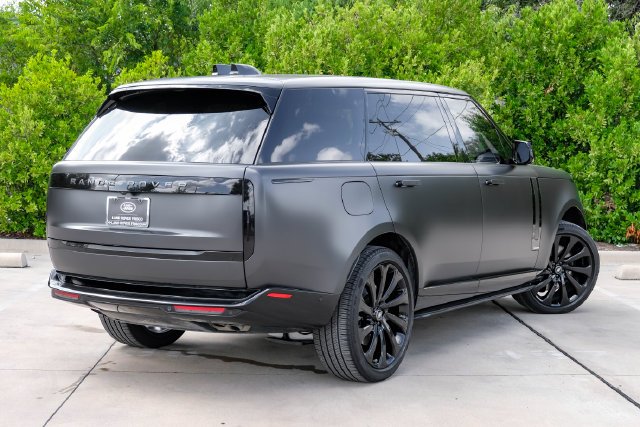 Used 2025 Gray Land Rover Autobiography image 11