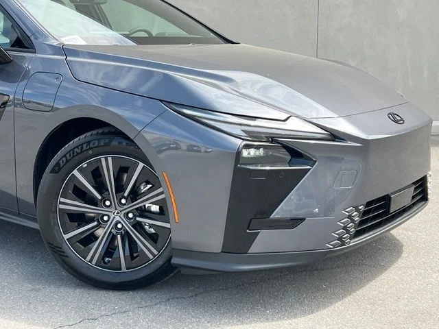 New 2026 Cloudburst Gray Lexus PREMIUM image 2