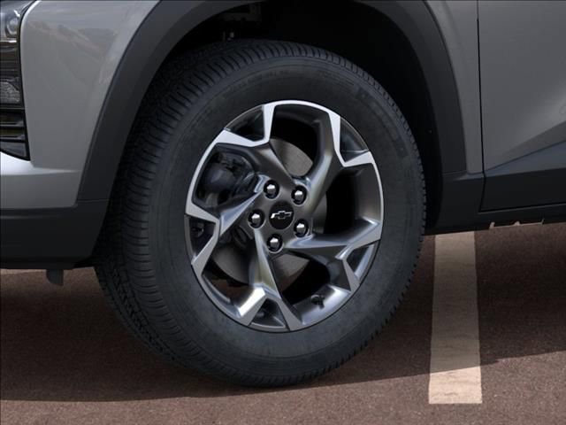 2026 Chevrolet Trax LT - Photo 9