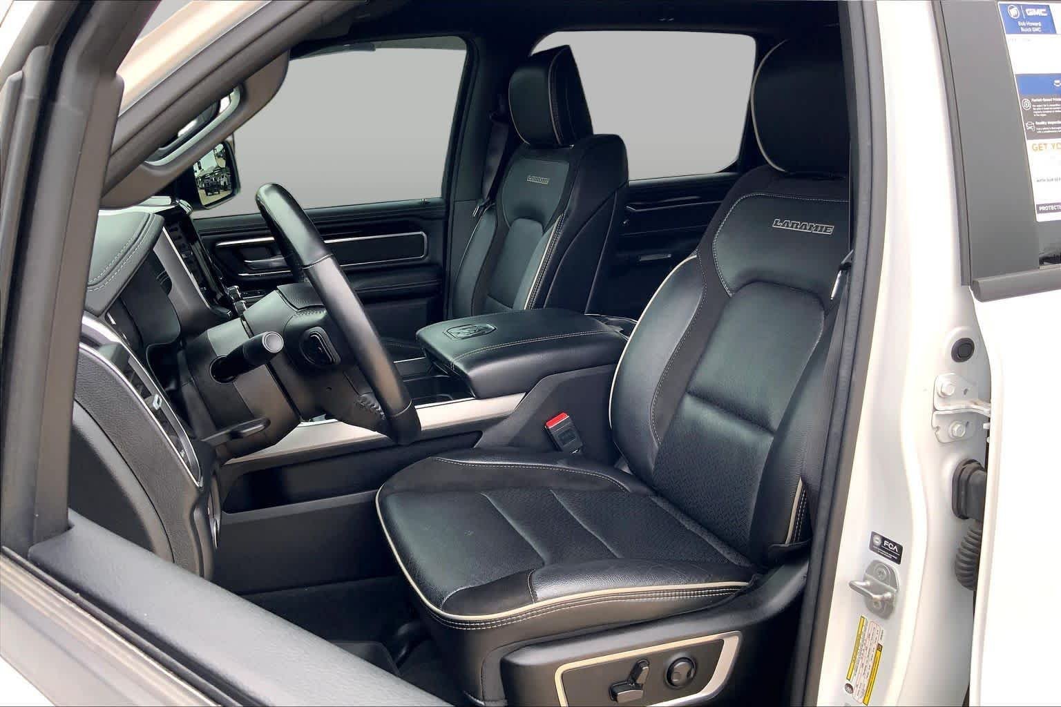 Used 2022 Bright White Clearcoat Ram Laramie image 8