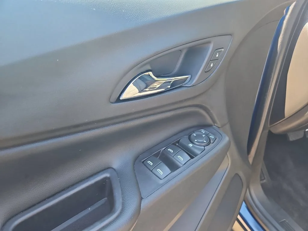 Used 2019 PACIFIC BLUE METALLIC Chevrolet LT image 20