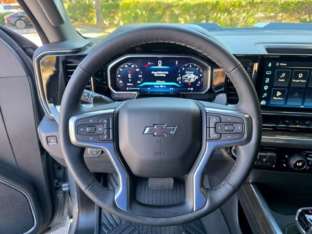 Used 2026 Sterling Gray Metallic Chevrolet LT Trail Boss image 24