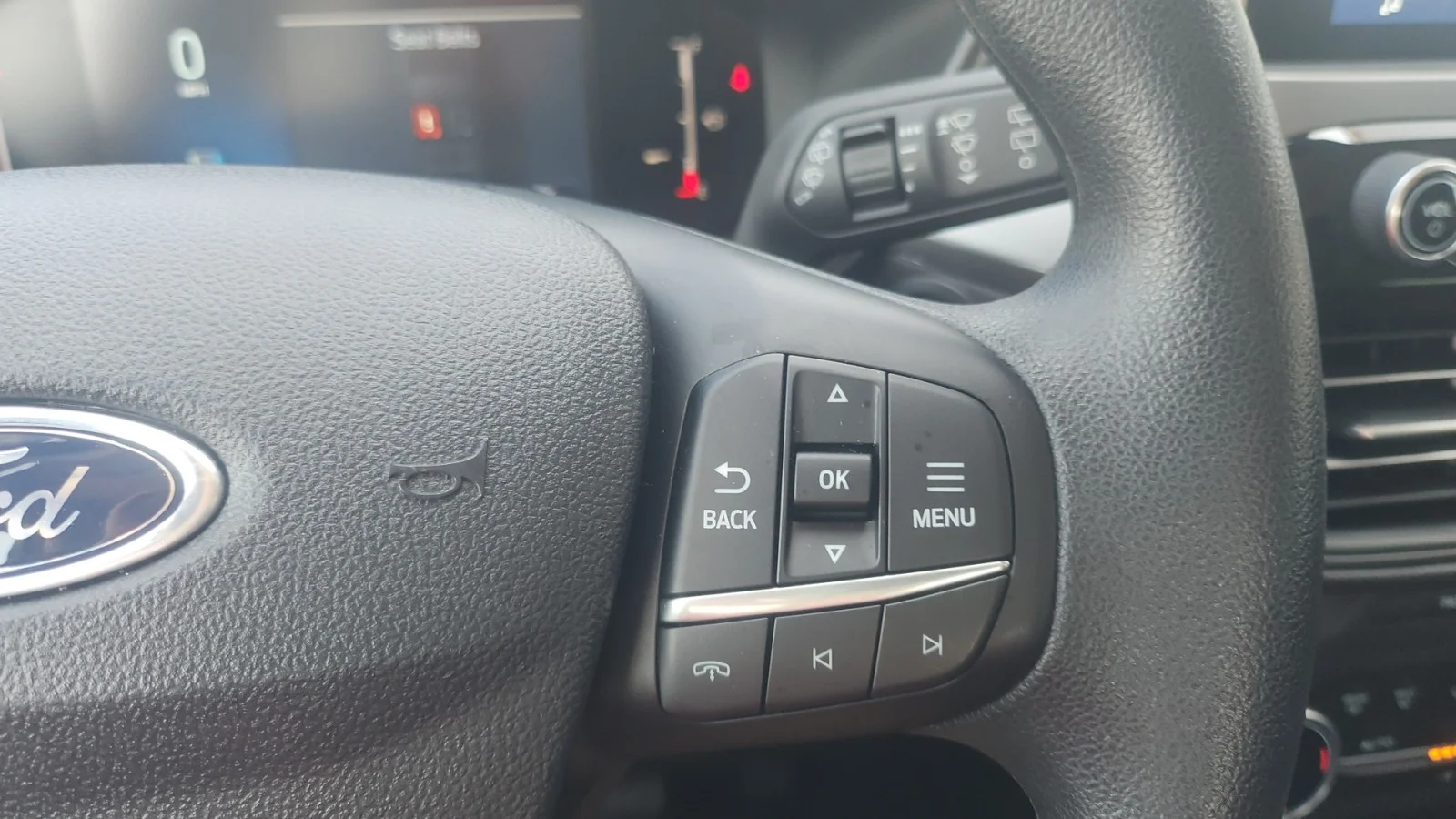 Used 2025 Blue Ford Active FWD image 17