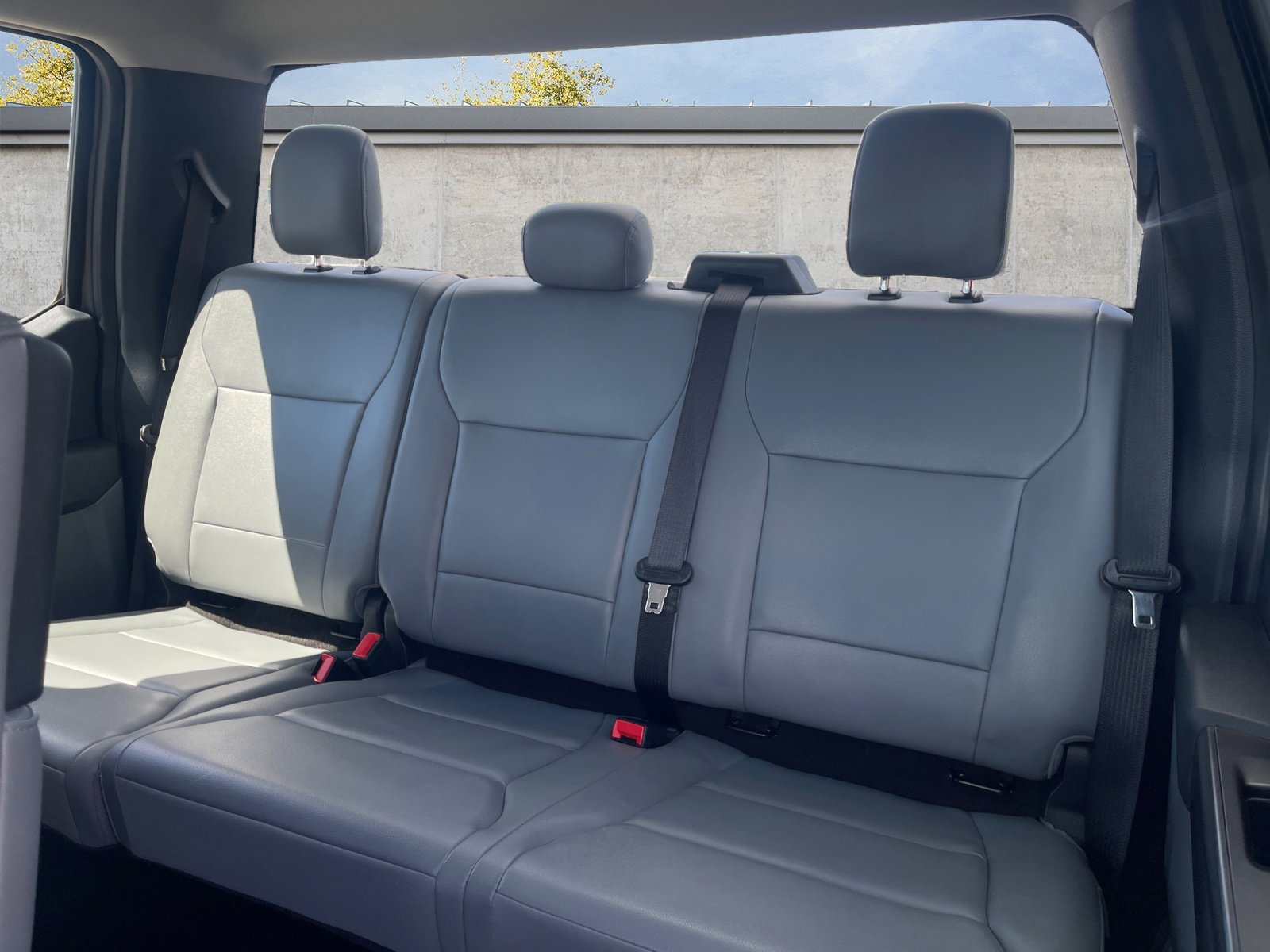 Used 2022 Stone Gray Metallic Ford XL image 13