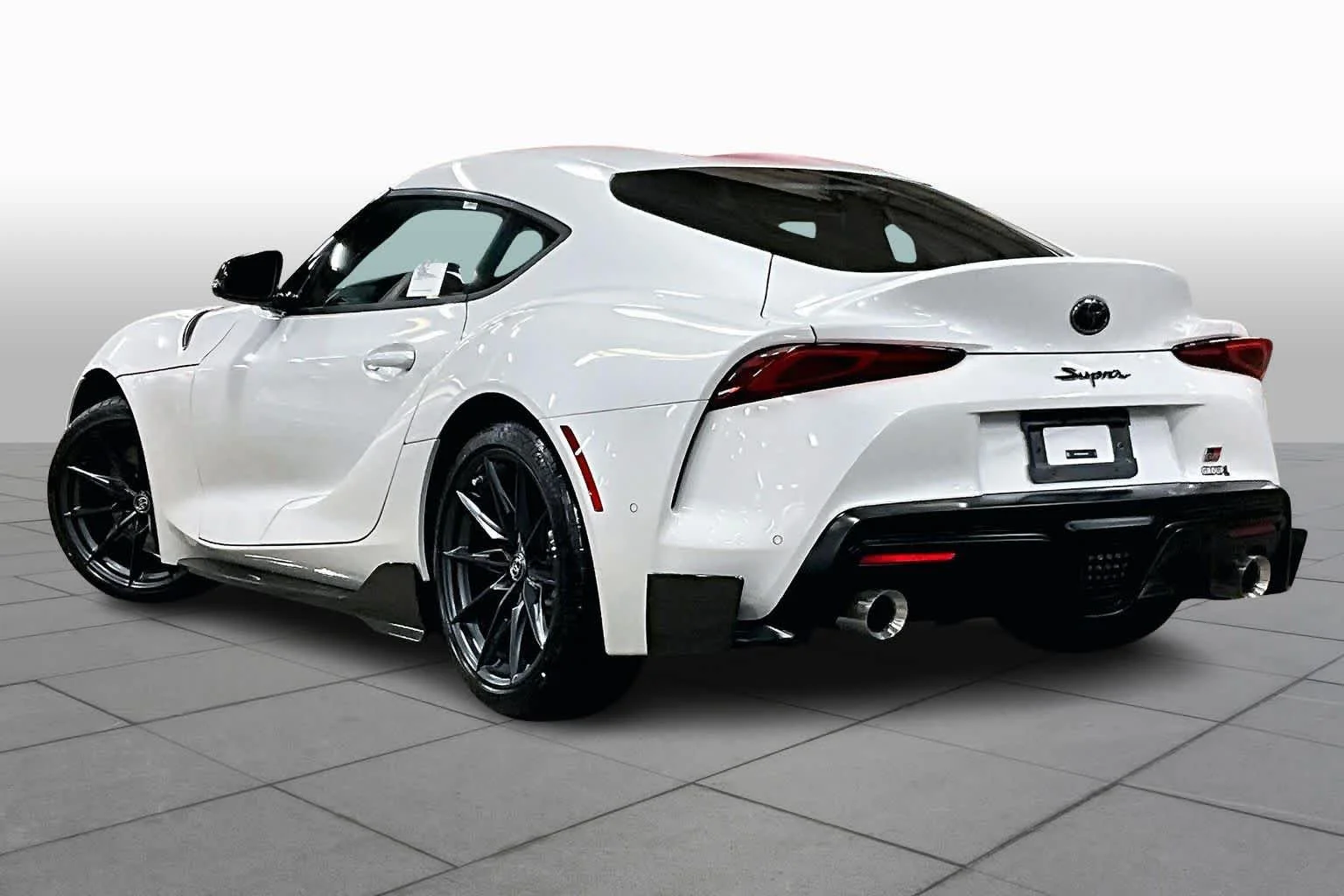 New 2026 Absolute Zero Toyota 3.0 Premium image 11