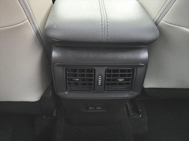 Certified Used 2023 SILVER SKY METALLIC Toyota  image 33
