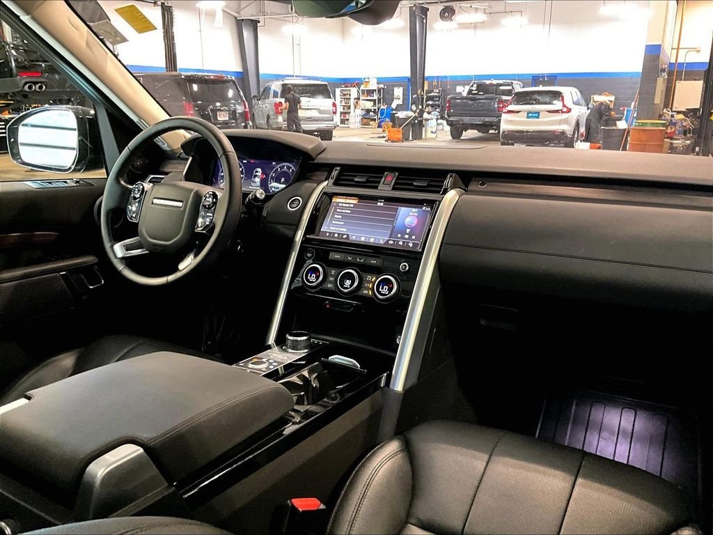 Used 2020 Gray Land Rover HSE image 14
