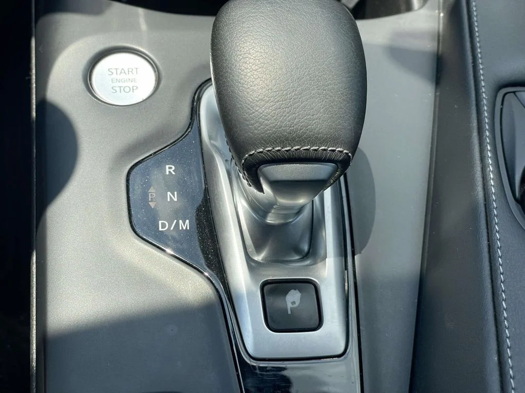 Used 2022 Gray INFINITI PURE image 32
