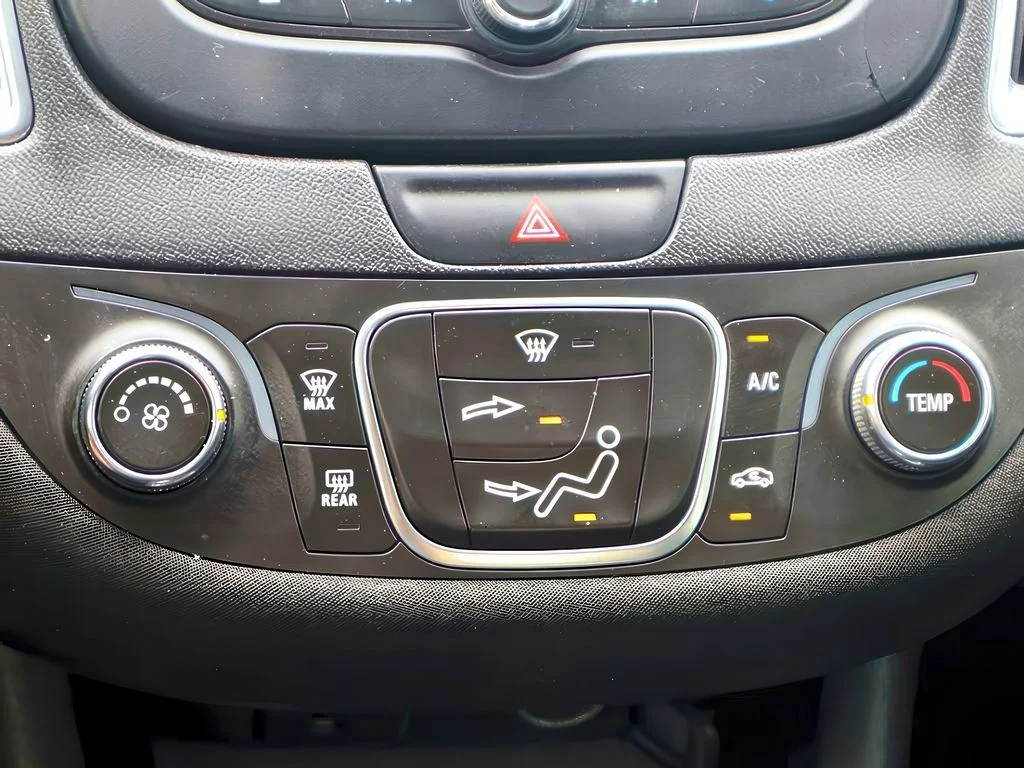Used 2016 Mosaic Black Metallic Chevrolet LT image 20