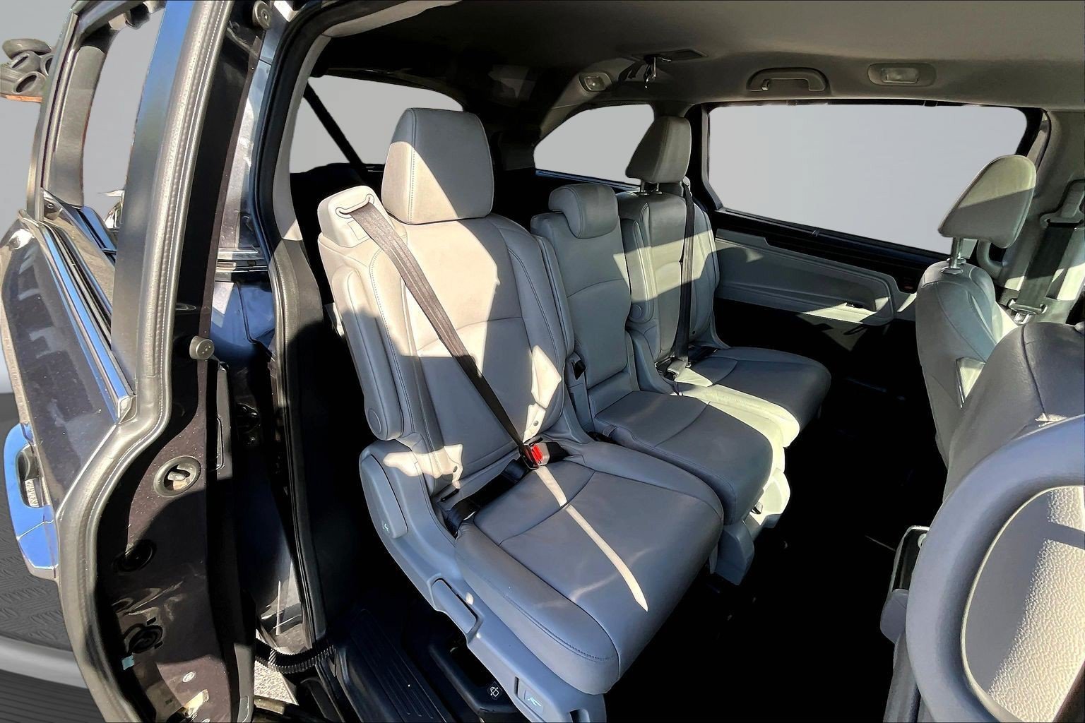 Used 2019 Gray Honda EX-L image 21