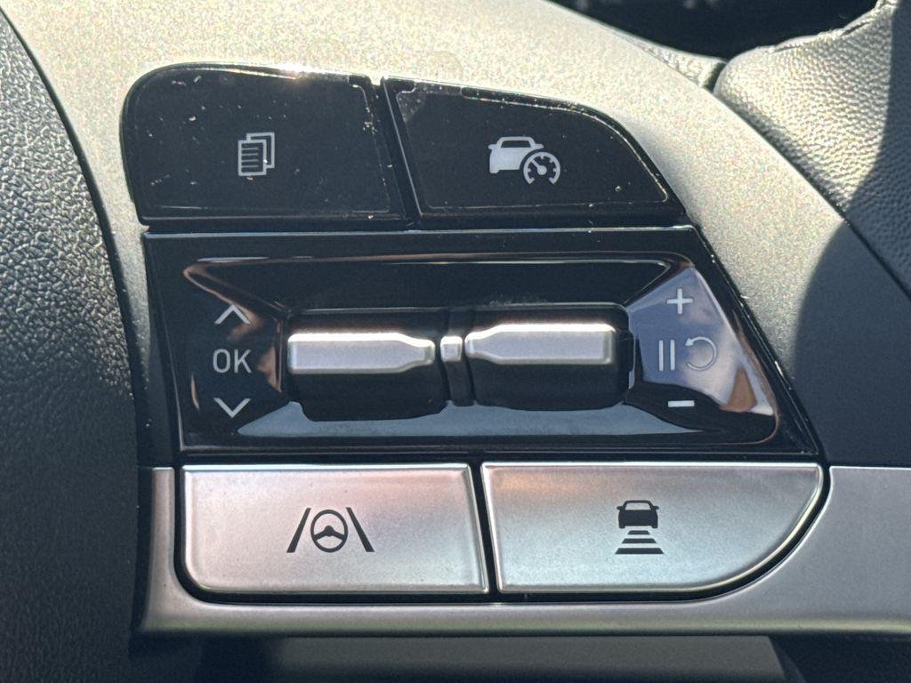 New 2026 White Hyundai Limited image 25