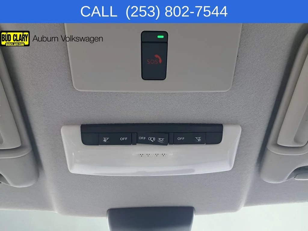 Used 2021 Gray Nissan SR image 33