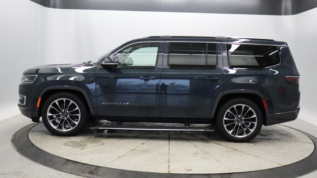 Used 2022 Jeep Wagoneer Series III with VIN 1C4SJVDT4NS202567 for sale in Coon Rapids, Minnesota