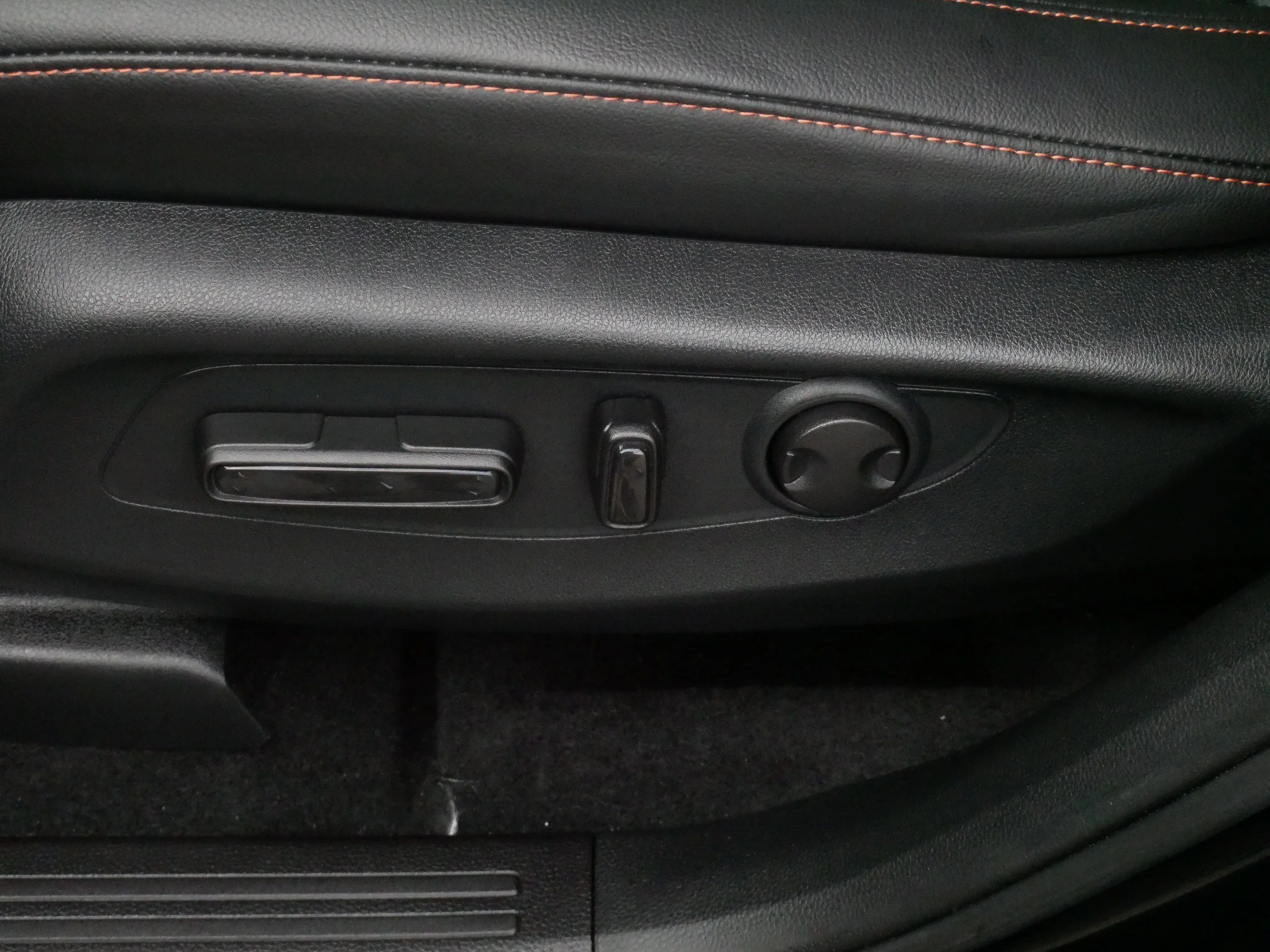 Used 2025 Crystal Black Pearl Honda Sport-L image 20