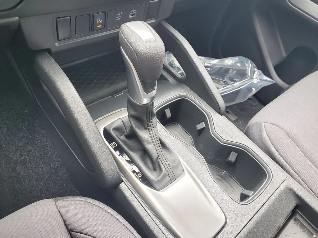 New 2026 Glacier White Nissan King Cab® S image 26