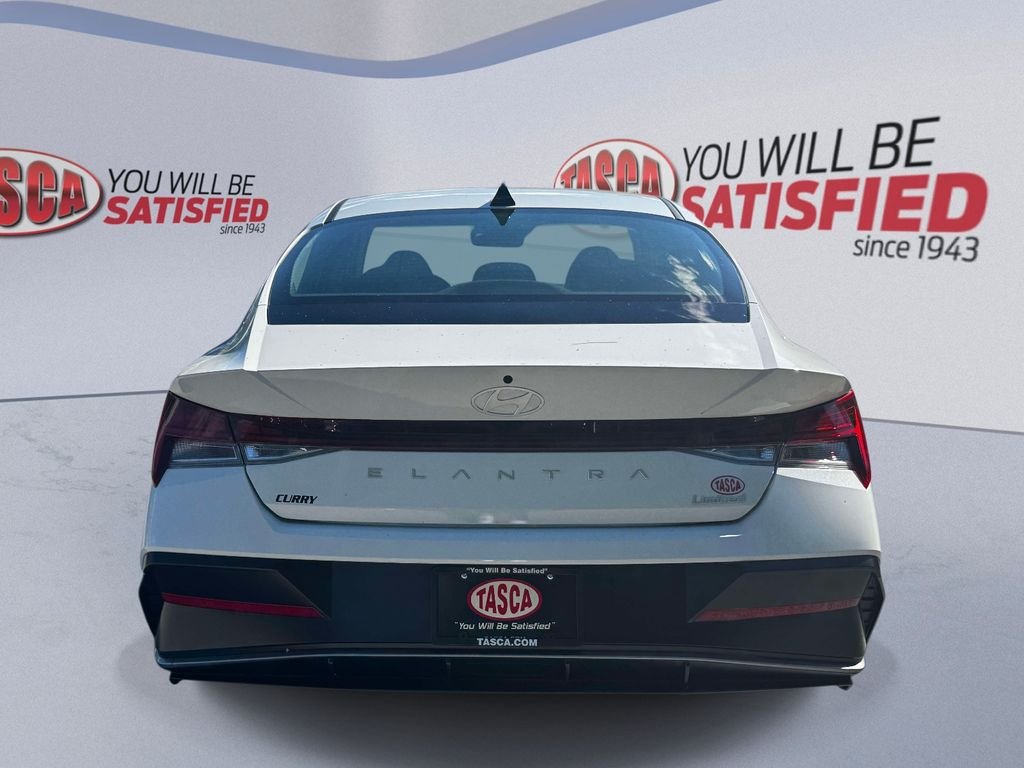 Used 2025 White Hyundai Limited image 5
