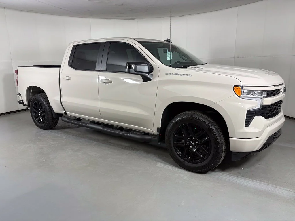New 2026 White Sands Chevrolet RST image 11