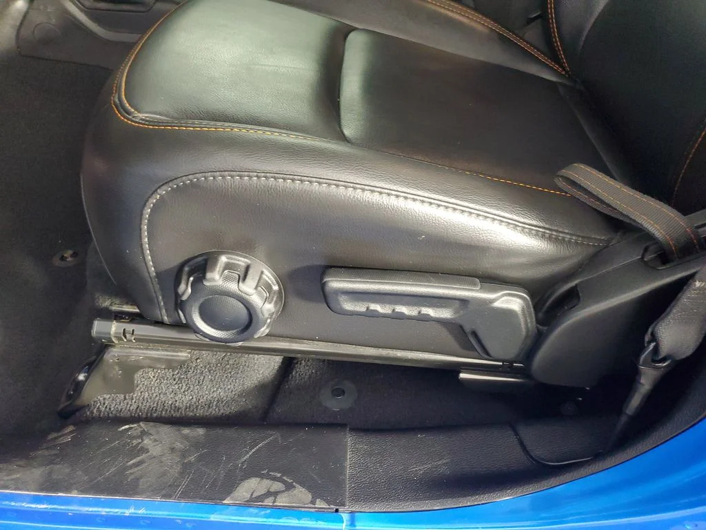 Used 2021 Blue Jeep Mojave image 31