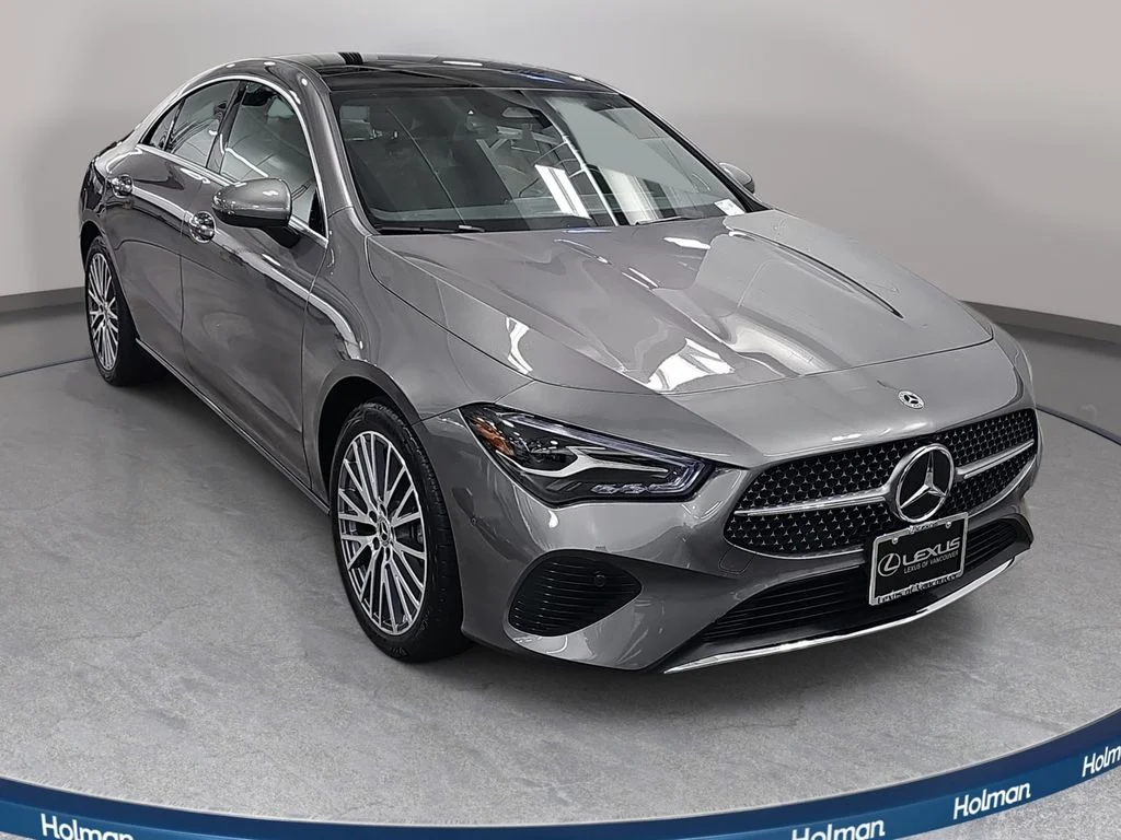 Used 2024  Mercedes-Benz CLA 250 image 4