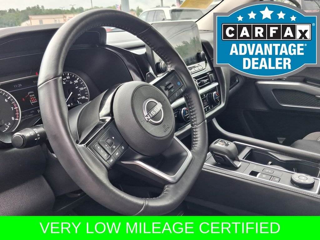 Used 2024 Gray Nissan SL image 18