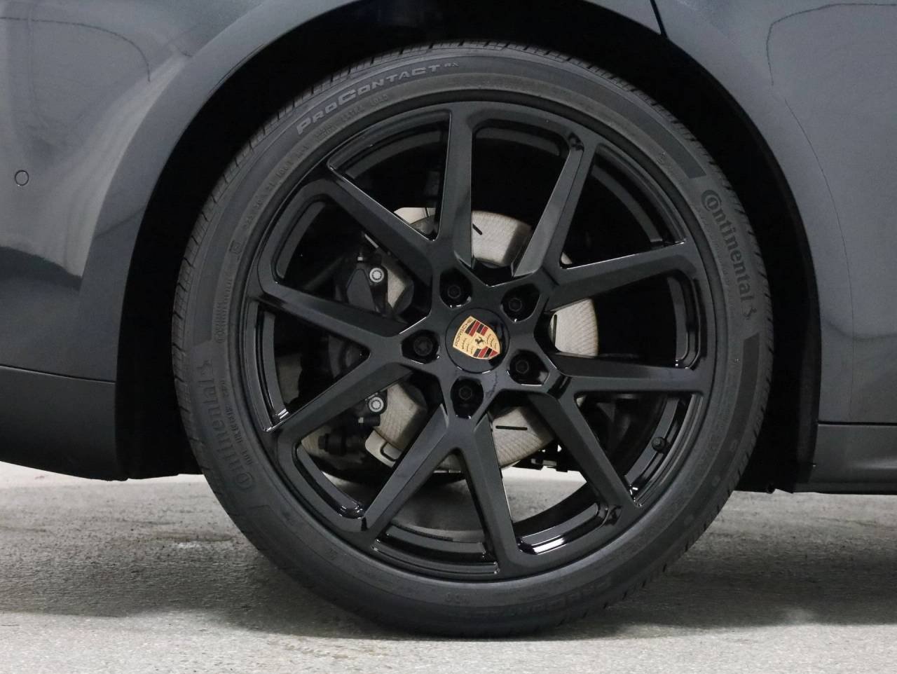 New 2026 Volcano Grey Metallic Porsche 4 image 38