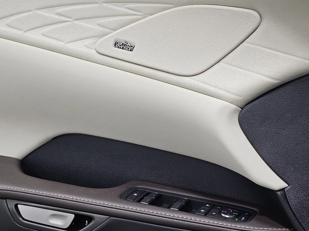 New 2026  Lexus 450h+ Luxury image 26