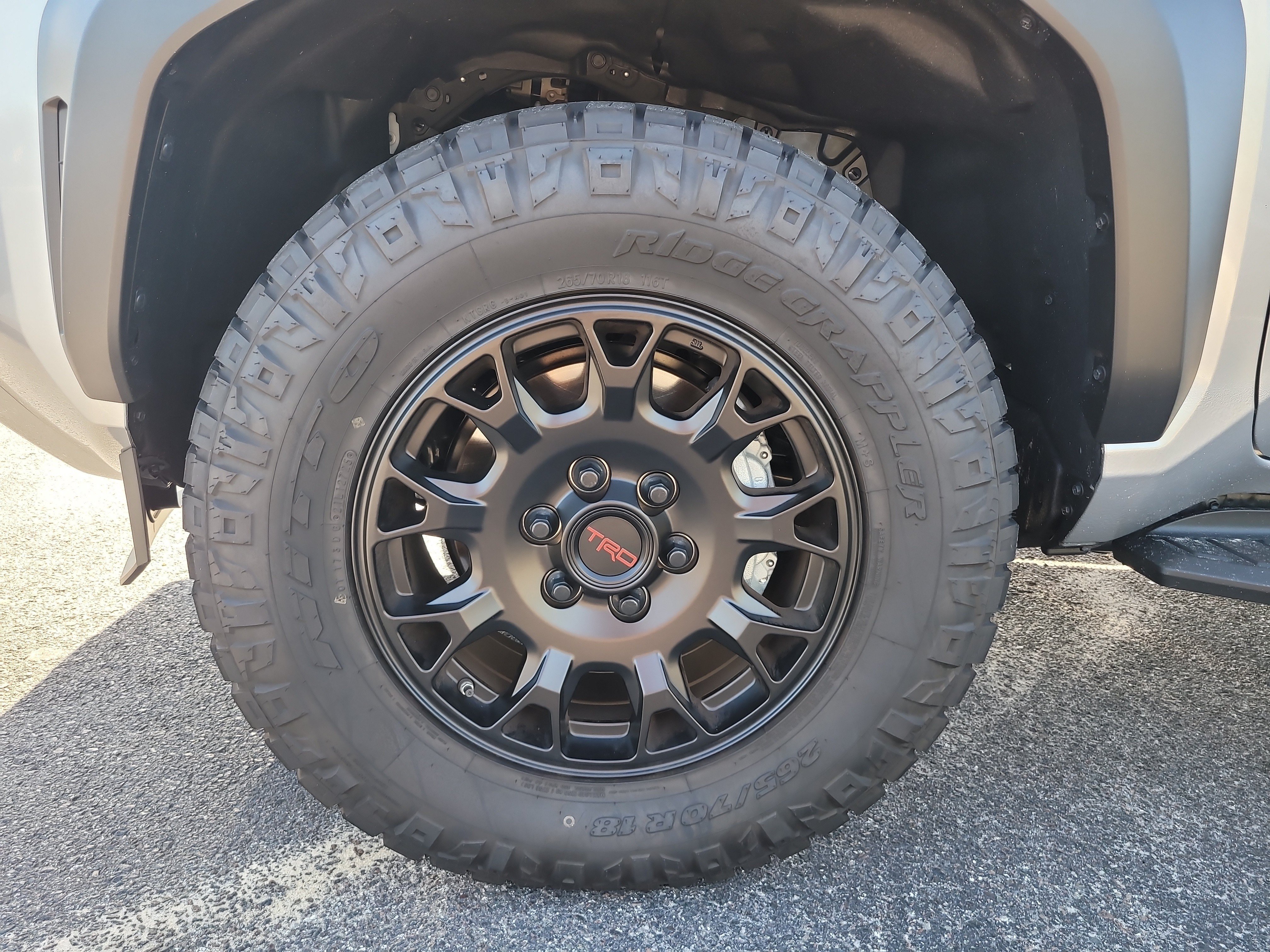 Used 2026 Cutting Edge Toyota SR5 image 9