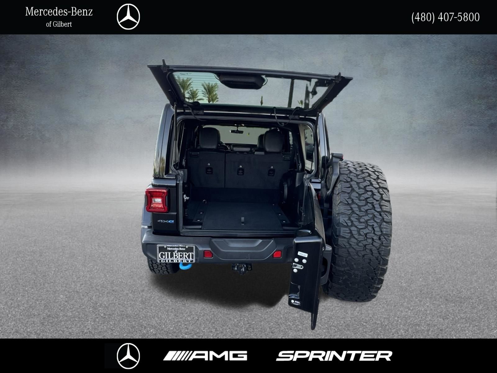 Used 2022 Black Jeep Unlimited Rubicon 4xe image 5