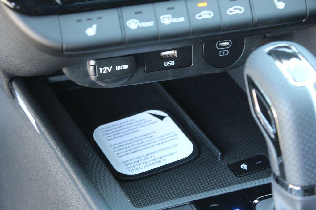 New 2026 White Hyundai Sedan image 21